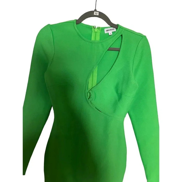 Superdown Sasha Bandage Mini Dress - Picture 6 of 7